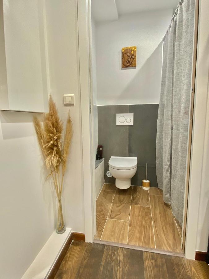 Le Rue Longue Lägenhet Menton Exteriör bild